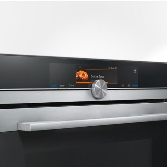 Four multifonction encastré en inox, écran de commande et bouton rotatif